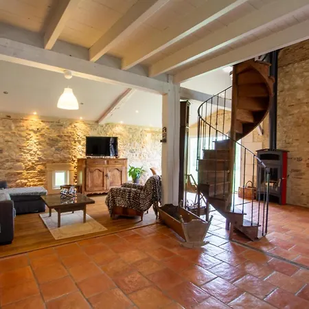 Maison Perigourdine Avec Piscine Privee Et Wifi